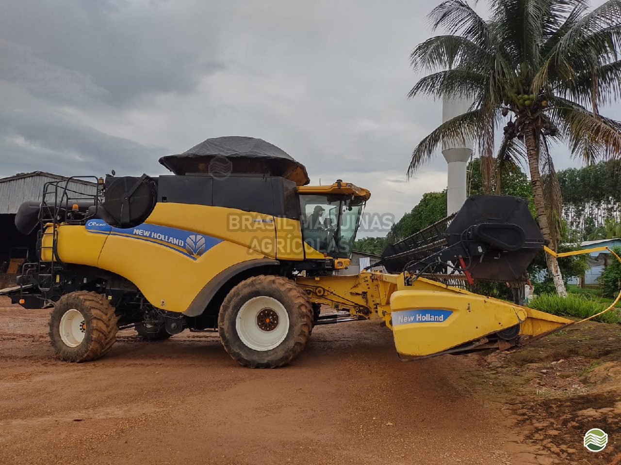 COLHEITADEIRA NEW HOLLAND CR 9060 Brasil Máquinas Agrícolas LUCAS DO RIO VERDE MATO GROSSO MT